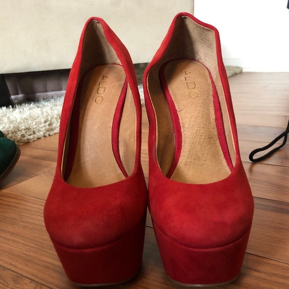 UNIQUE BARLEY USED ALDO HEELS - Picture 2 of 7